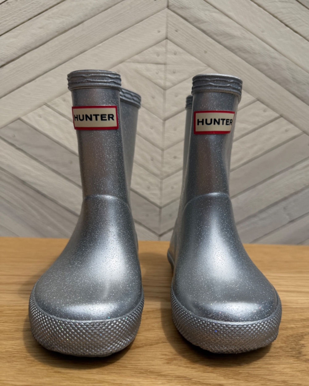 Hunter Kids Original First Classic Glitter Rain Boots Silver US 6/7, UK 5 - Picture 2 of 8